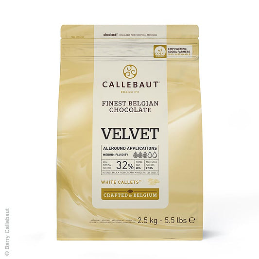 Callebaut - Chocolat blanc « Velvet », Callets, 32 % de beurre de cacao, 23 % de lait, 2,5 kg